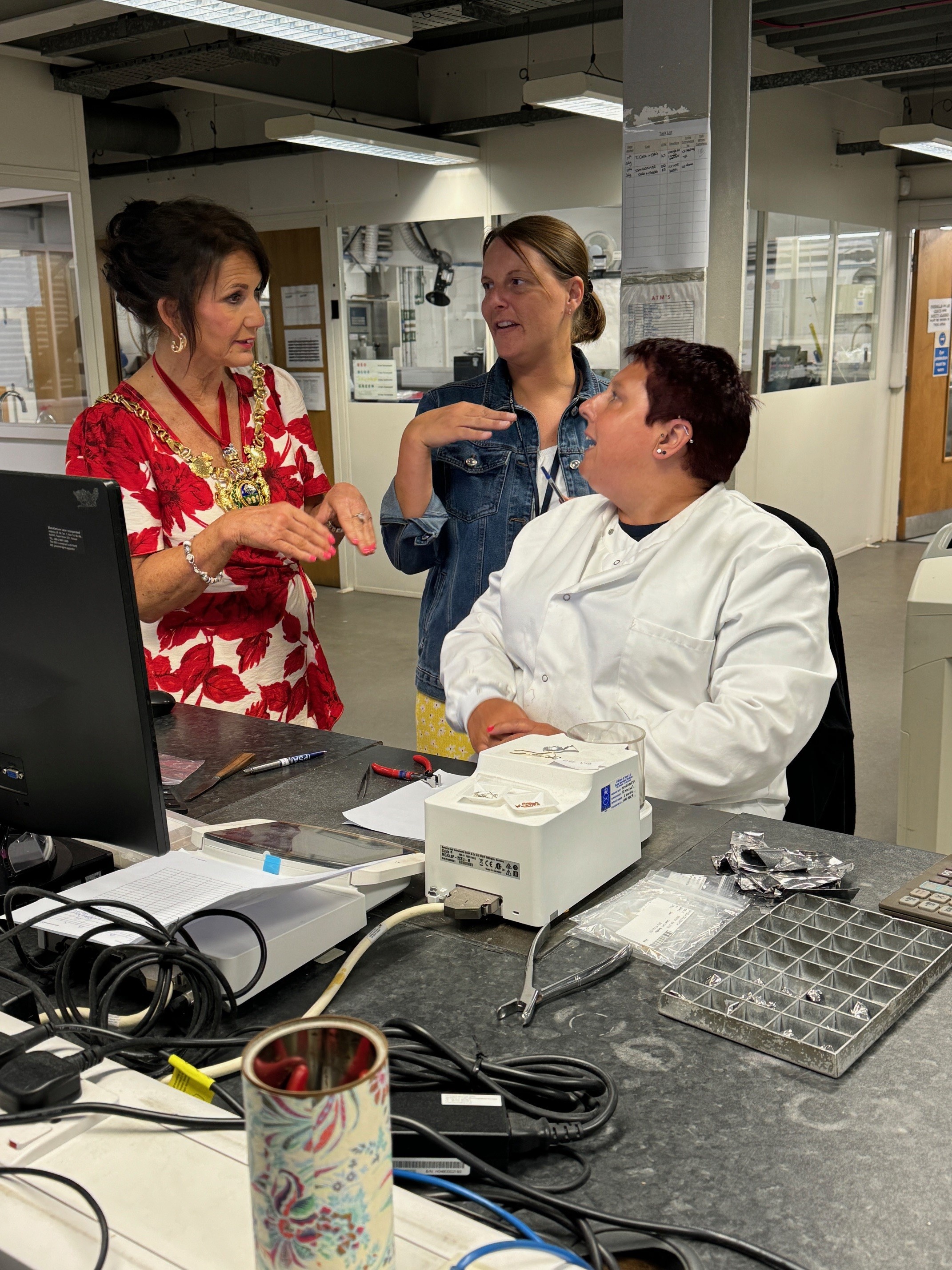 Lord Mayor visits Sheffield Assay Office